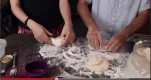 Making Homemade Pizza With XOXO Cooks [VIDEO]